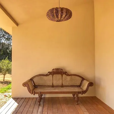 빌라 De Standing Et Vue Vecchio 포르토베쉬오